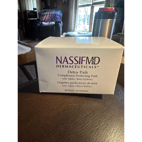 Nassif MD Dermaceuticals Detox Pads - Picture 1 of 1